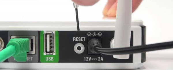 忘记路由器登录密码重置按键，路由器恢复出厂设置